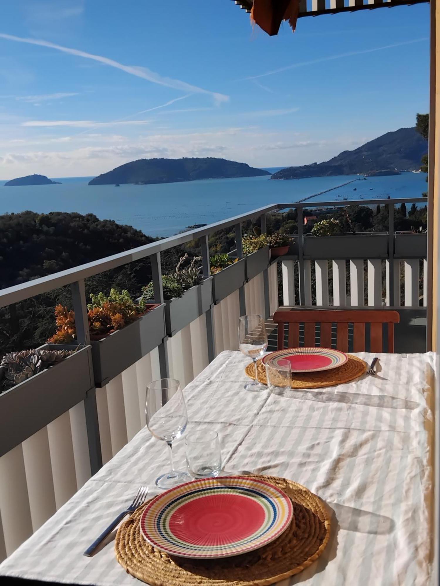 Vista Sul Blu ,Baia Blu, Lerici Apartment Luaran gambar